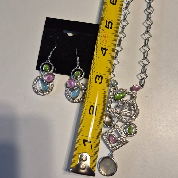 Vintage Butler Geometric Coloured Gemstone Necklace and Earrings Set Signed - Picture 15 of 15